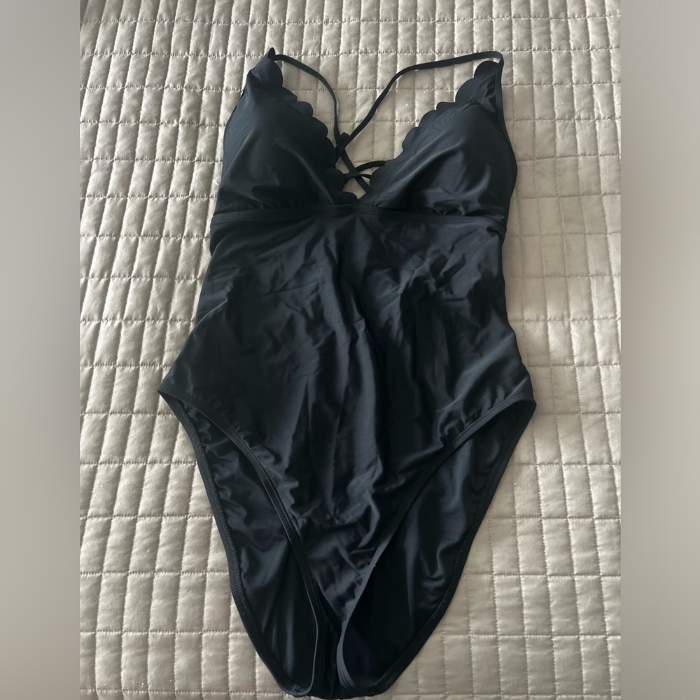 La Blanca Pedal Pusher once piece